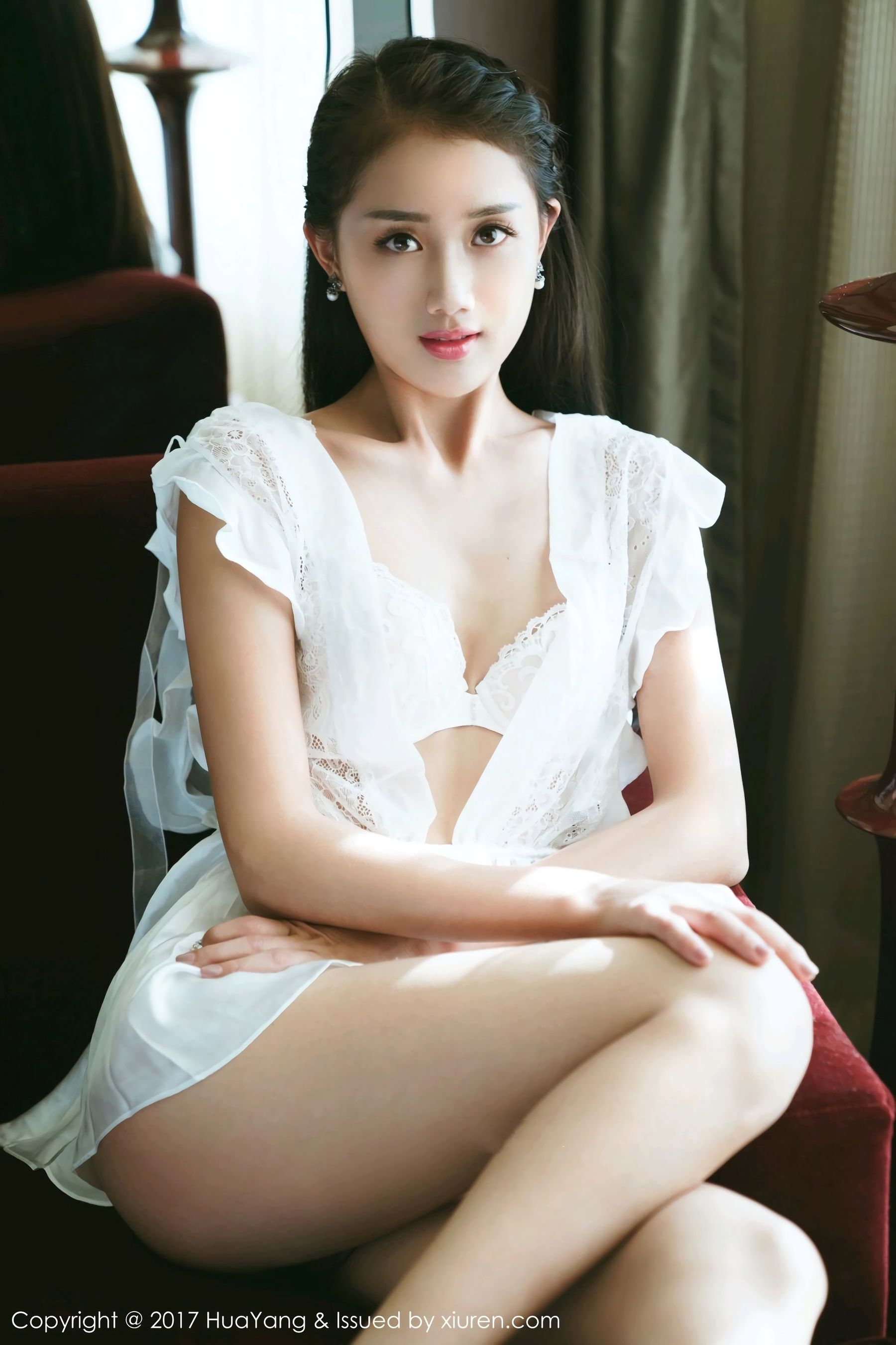 晴儿Anne《五官精致颜值清新秀丽》 [花漾Show] Vol.009