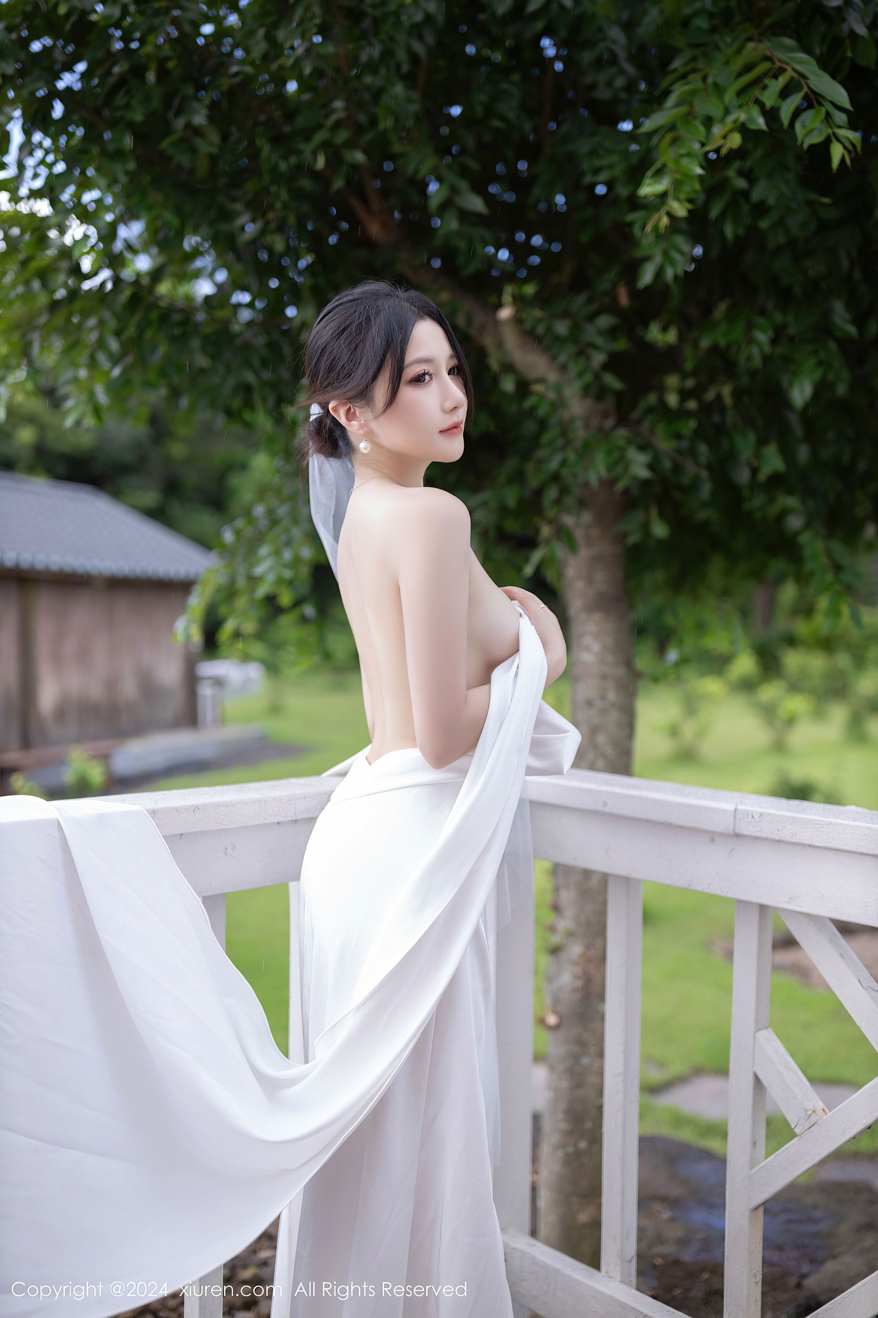[XiuRen秀人网] No.9387 鱼子酱Fish 丝袜美腿