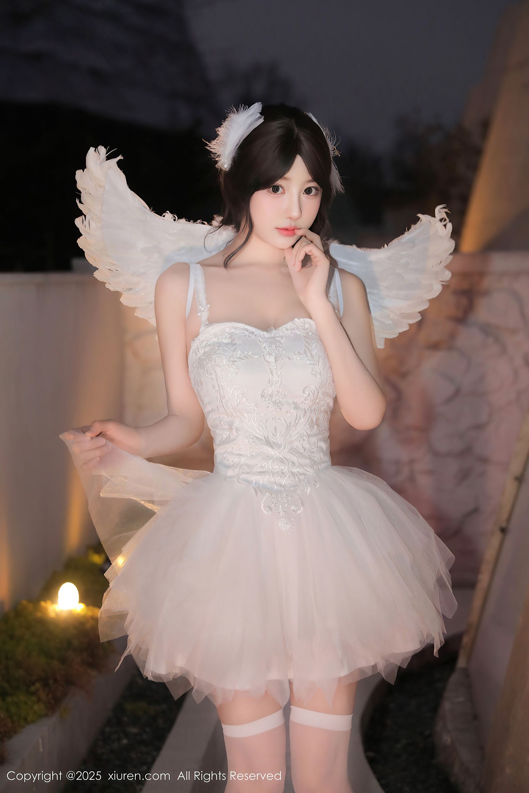 [XiuRen秀人网] No.9742 桃妖夭 丝袜美腿