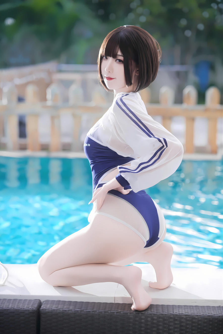 封疆疆v-No.067 – 小海月 竞泳 [33P]