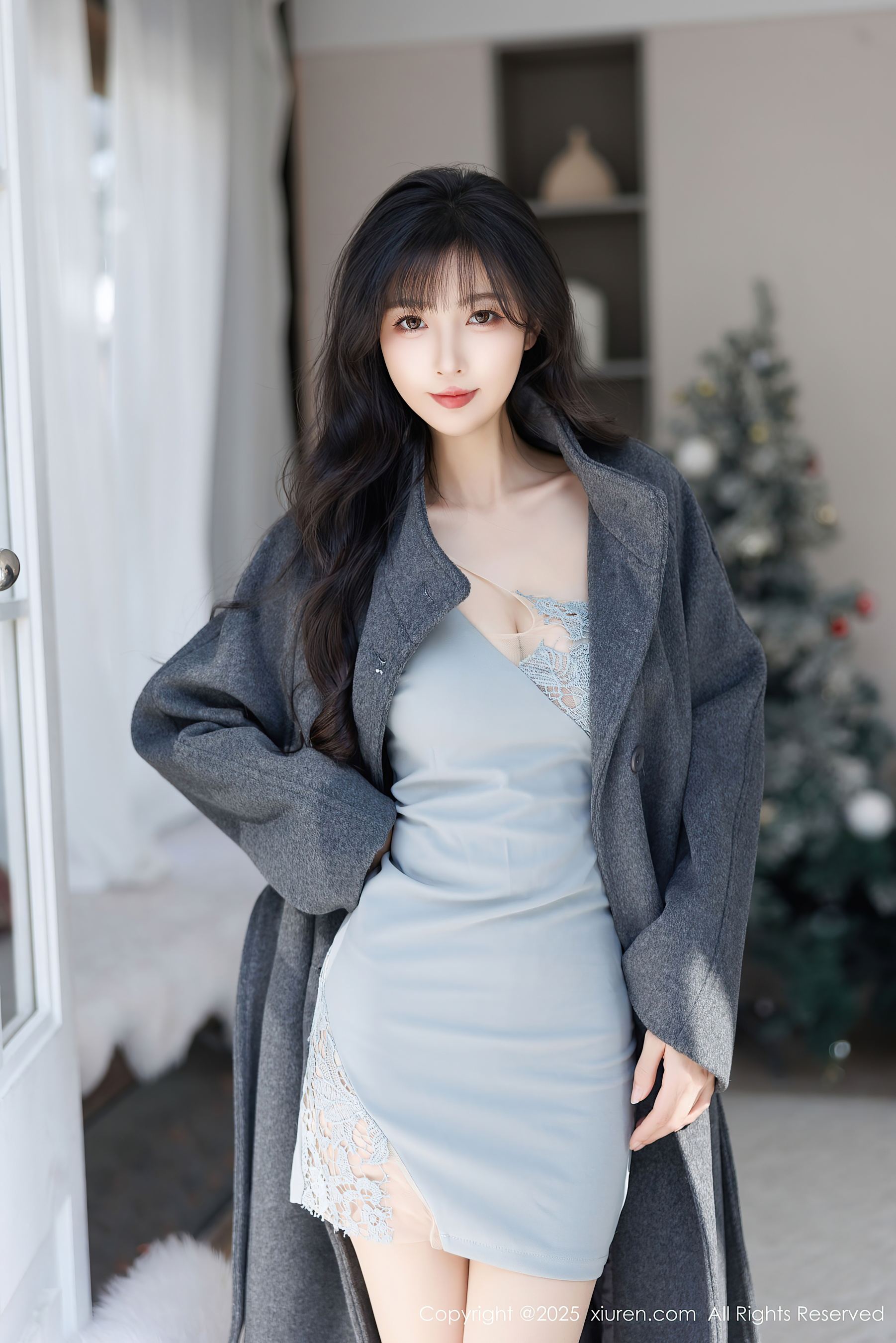 [XiuRen秀人网] No.9863 林星阑 丝袜美腿
