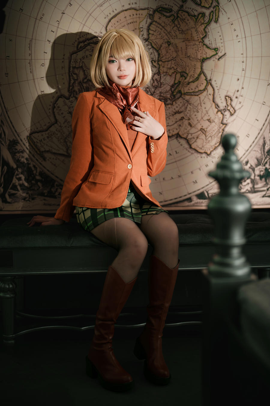 ZinieQ-No.026 – RE4 Remake Ashley Graham [32P 10V]