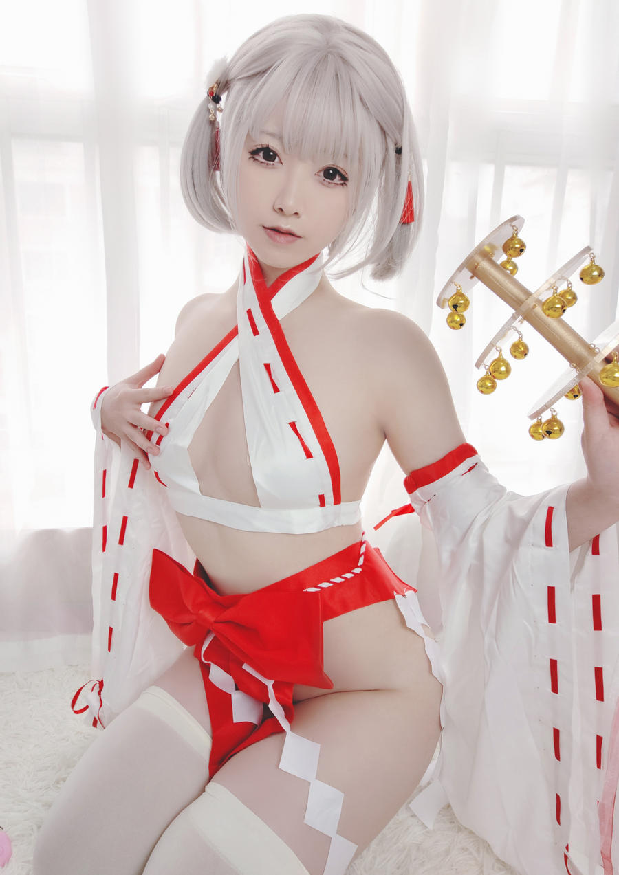 朝霧愛-No.017 – 巫女 [40P]