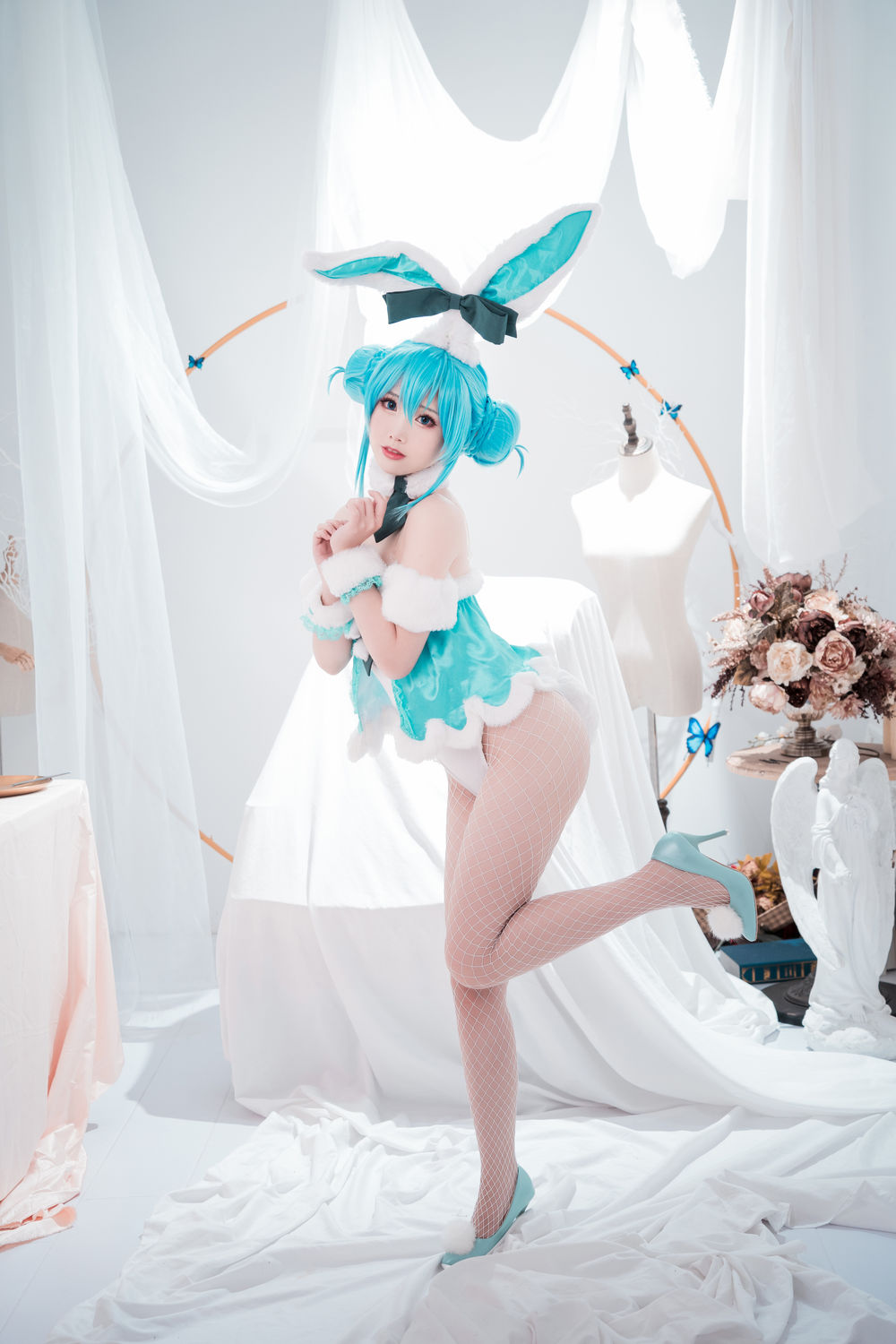 面饼仙儿-No.091-初音兔女郎 [17P]