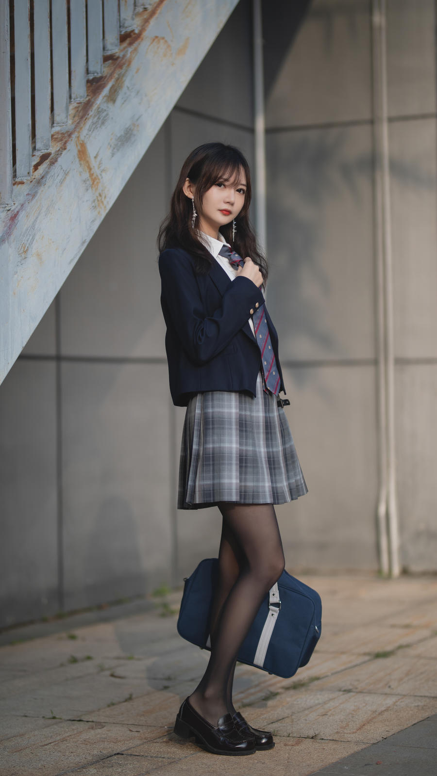 51酱-No.027 – 2023年02月真爱粉 [68P 6V]