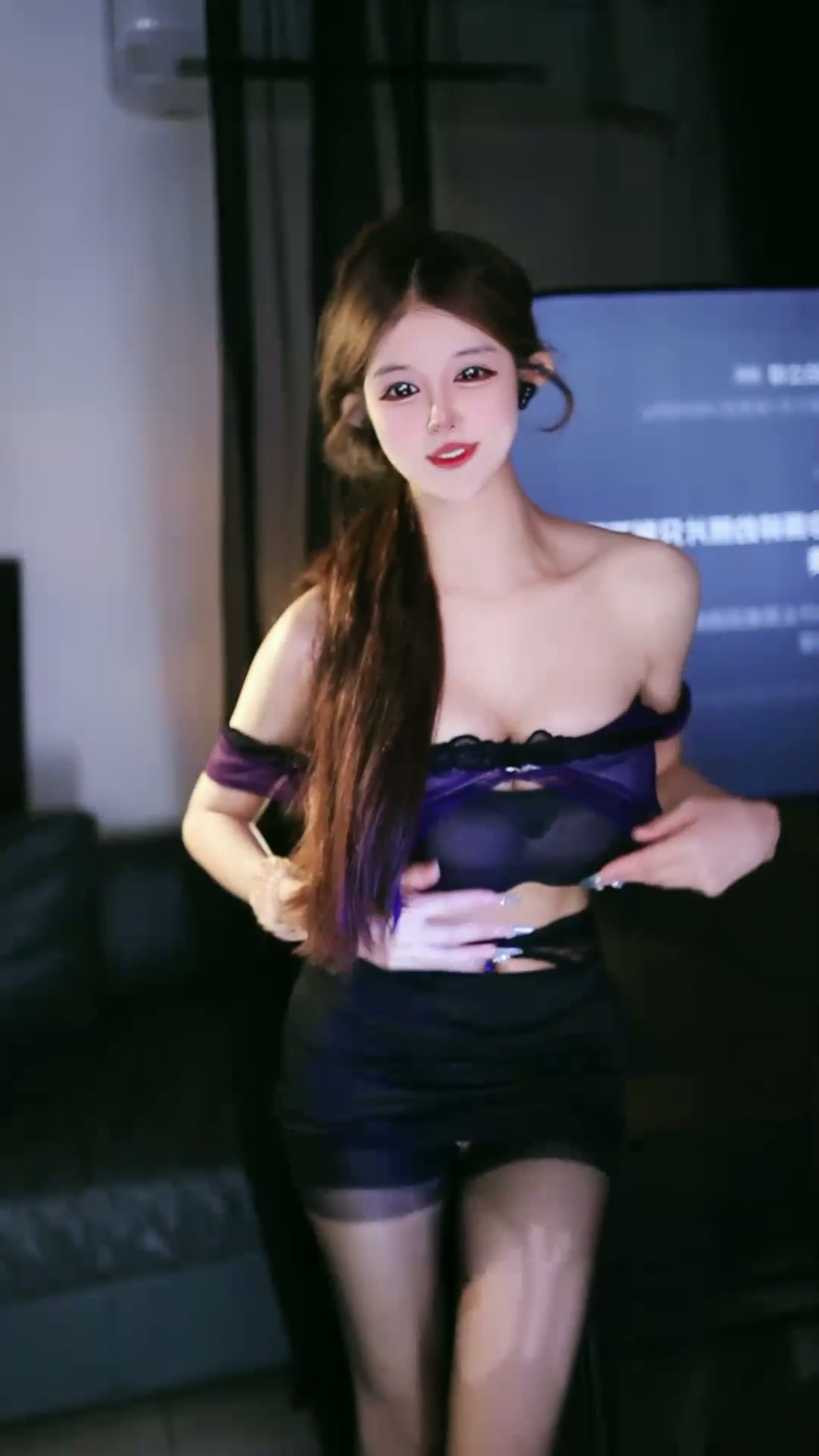 【在线观看】[主播]畅聊主播小羊呢精选直播热舞合集二[20V/1.77G]